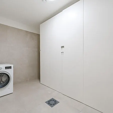 Exceptional Melodia Serenity 1 וילה